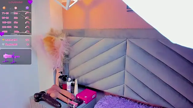 Mia_Valentine_ webcam