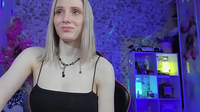 Gina_Gina_love webcam