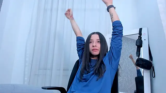 ViictoriiaSaenz webcam