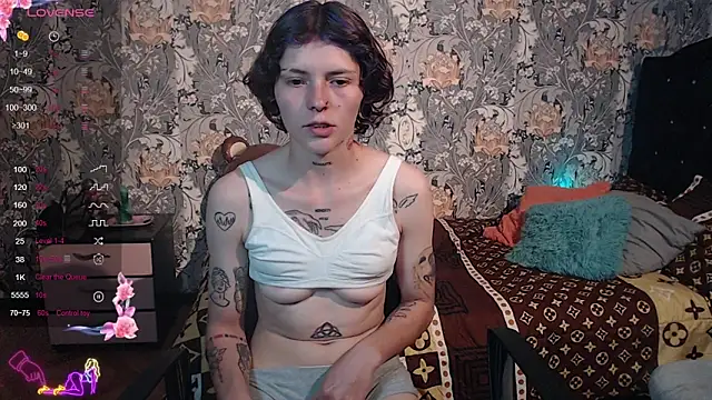 pretty_cristal69 webcam