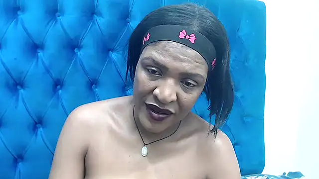 SpicyQueenxxxx webcam