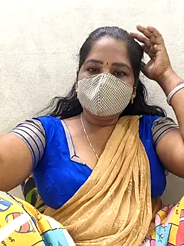 MaaliiiPonuTamil webcam