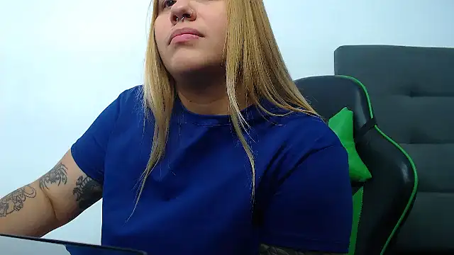 hanna_rabbit_ webcam