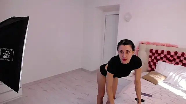 AriannaCruise webcam