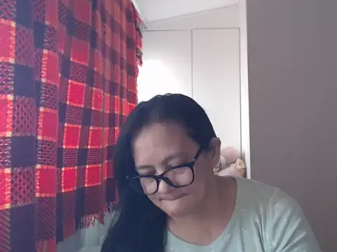 Kinkybela2025 webcam