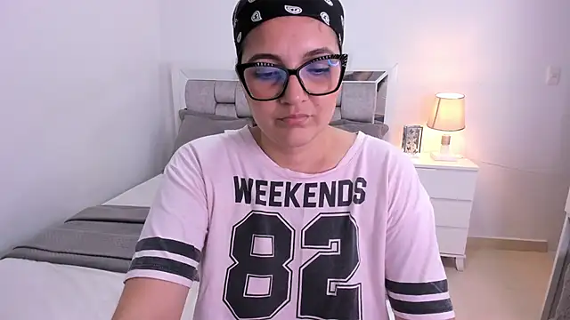 Camilaa_bueno webcam