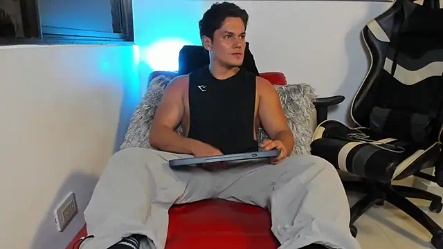 julian_wallace live sex cam