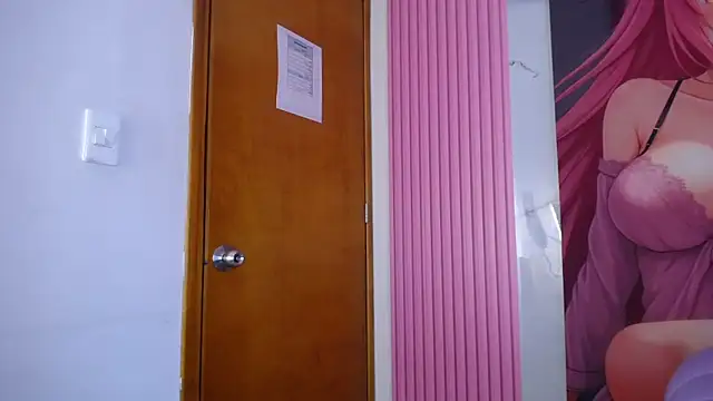 siena_bouer - Siena_Bouer's free webcam - UK Sex Cams