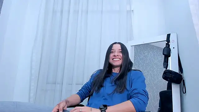 ViictoriiaSaenz webcam