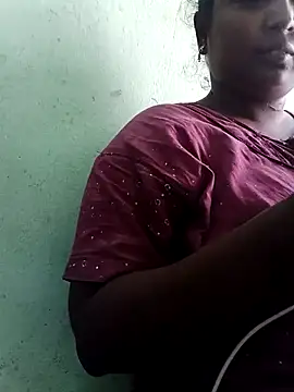 tamilkaviya431 webcam