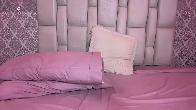 karen_roxe - Karen_Roxe's free webcam