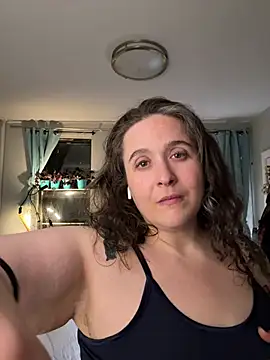 sylviahhh (F milf) - Opening my own flower shop one day