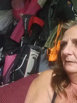 sultrysummer68 (F mature) - Pay my rent