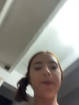 carithooo (F teen) - 🎀Wet my pussy in silence 🎀