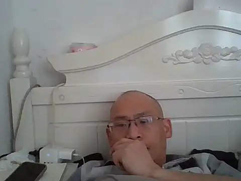 benly118 (Ask my age) - 撸射