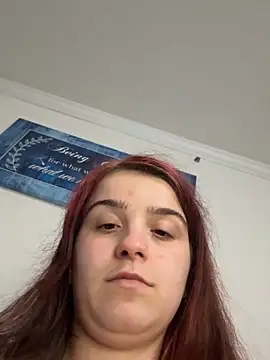 joeystaciee (F young) - Naked dildo ride