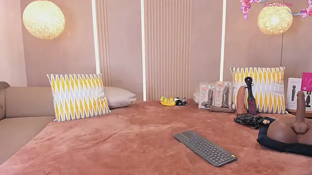 sabrina_shark_ webcam