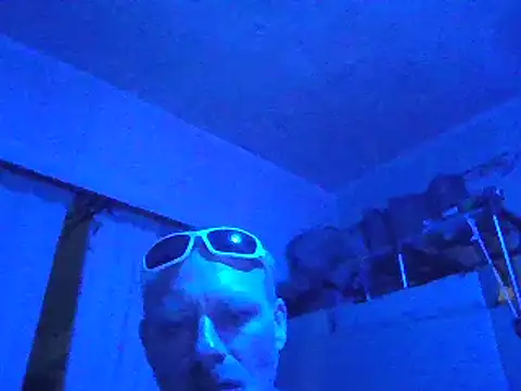 Eat_it_from_the_back webcam