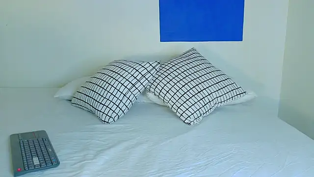 AndrewKenoxx_ webcam