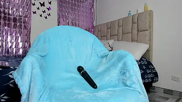 Julietha-evans webcam