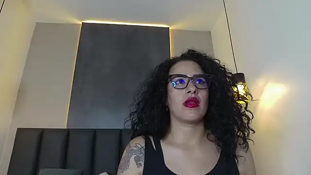 KatyraTaylor__ webcam