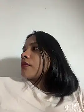 Webcam Model (lovedforeverr)  is live.Free join now!