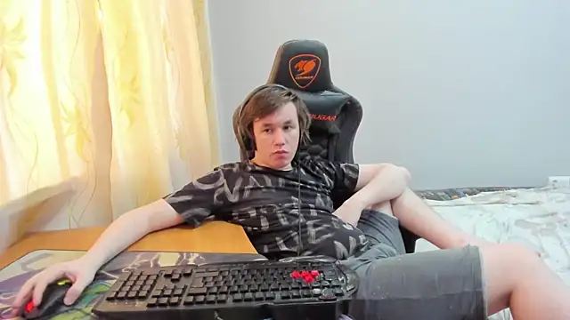 iliaskrislove webcam