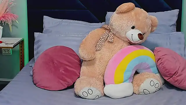 Curvy_Dynamite_ webcam