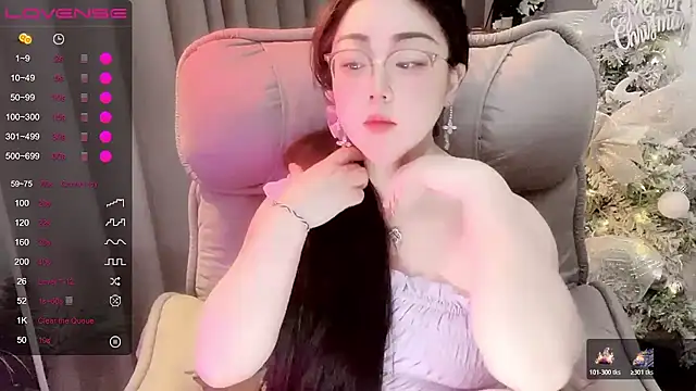 Monica-666888- webcam