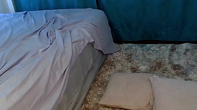 Angel-Celeste webcam