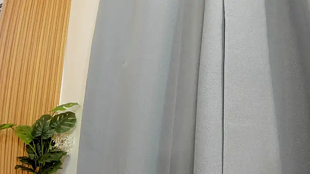 magical_muse122 webcam