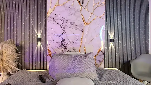 big_tits_in_your_face webcam