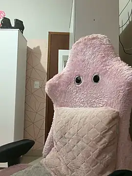 Irresistible24 webcam