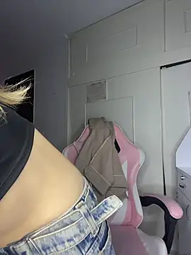 PrettyAshley_ webcam