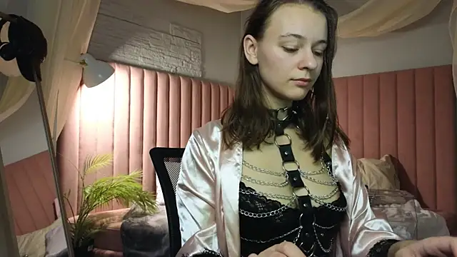 emma_chaser webcam
