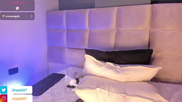 Shayla27 webcam