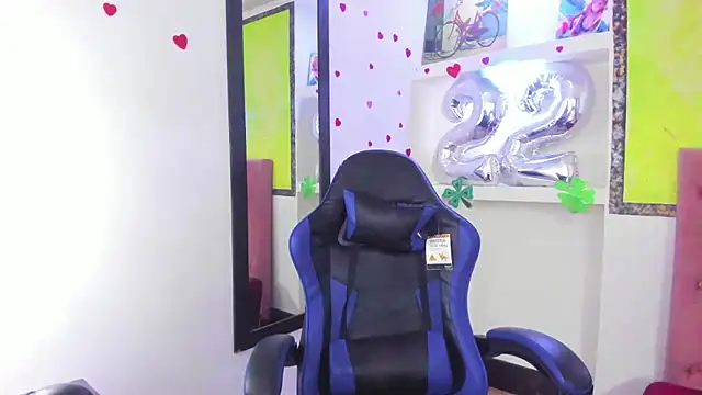 zoe_connor19 - Zoe_connor19's free webcam - UK Sex Cams