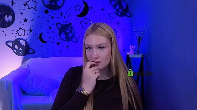 playful_sophie webcam