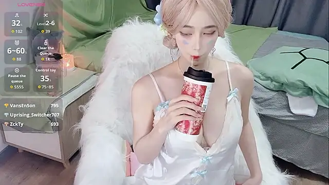 yinyinzi5 (F young) - 无内M腿