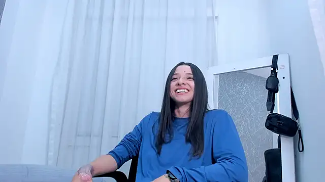 ViictoriiaSaenz webcam