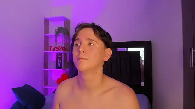 Mariana_and_Ronny webcam