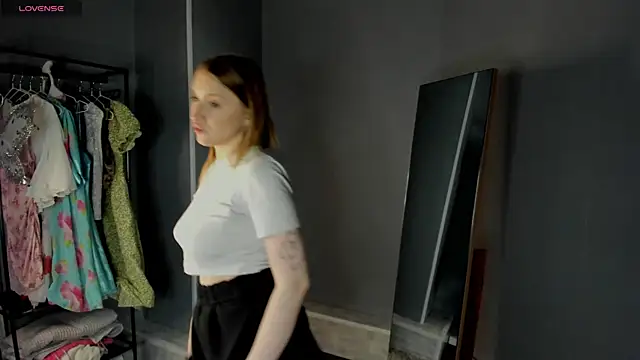 April_Jackson webcam