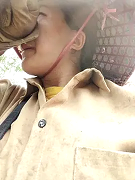 Lucky_cutee live sex cam