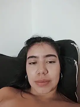 iam_eli09 - Iam_eli09's free webcam - UK Sex Cams