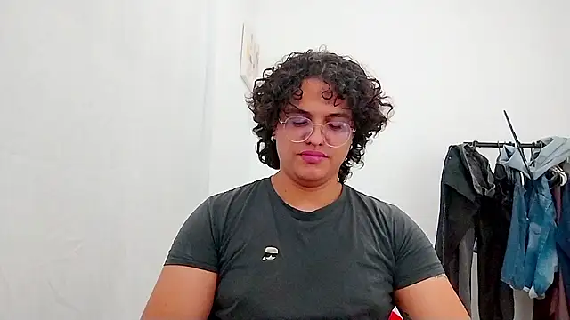 Diane_blossom webcam