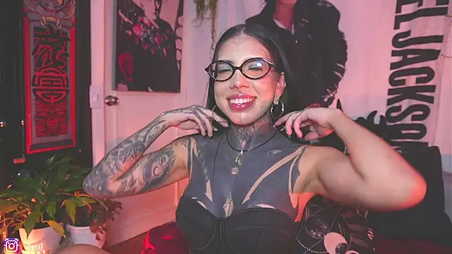 Dalia_Vorhees webcam