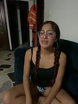 leyla_collinss webcam