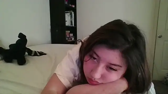 Silverbabyyy2007 webcam