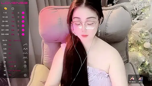 Monica-666888- webcam