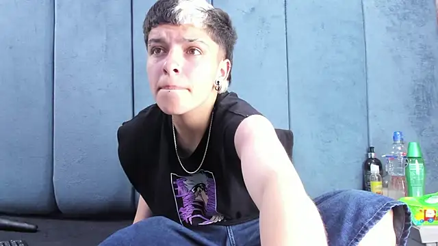 Megan_Thompson_ webcam